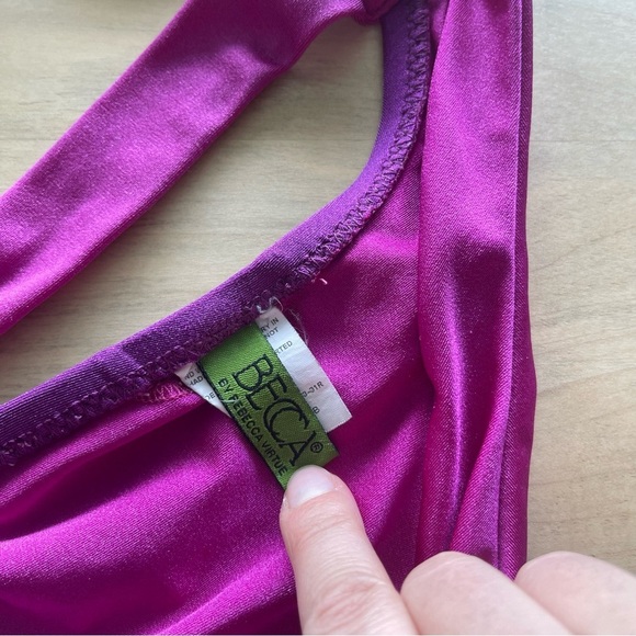 BECCA by Rebecca Virtue pink/purple bikini top size medium - Picture 4 of 5
